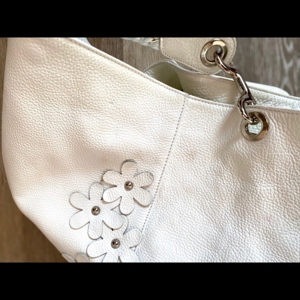 White leather purse - Picture 6 of 10